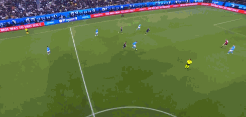 意超杯那不勒斯2-0博洛尼亚夺冠，内雷斯双响+世界波