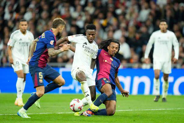 开云注册入口-【复盘】巴萨赌对“几厘米”，皇马满盘皆输