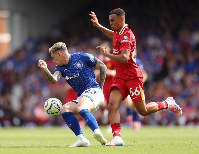 【复盘】抄渣叔作业真香！斯洛特半场调整盘活利物浦