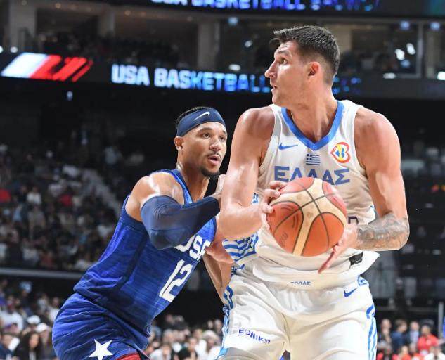 1692422161958085291.png 开云体育下载-1分9板4助2断!美国男篮有狠角色:哈特诠释价值