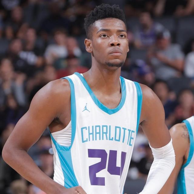 开云-5进球6失误7犯规！乔老板钦点探花郎夏联首秀低迷