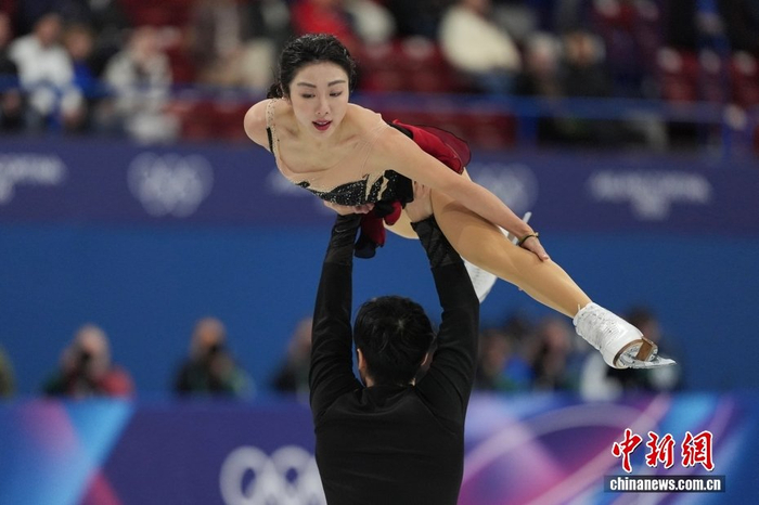 开云注册入口-（米兰冬奥会）花样滑冰团体赛：隋文静/韩聪出战双人滑短节目|AC米兰|米兰冬奥会花样滑冰团体赛|滑冰馆|双人滑短节目比赛|米兰滑冰馆_新浪体育_新浪新闻