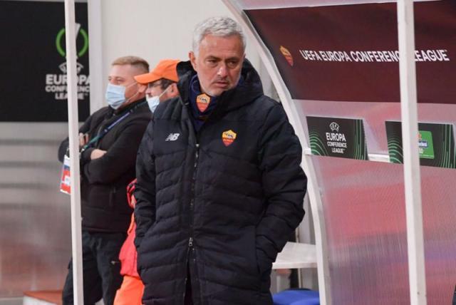 穆里尼奥：德比输给了小球队 20岁小将带来平衡