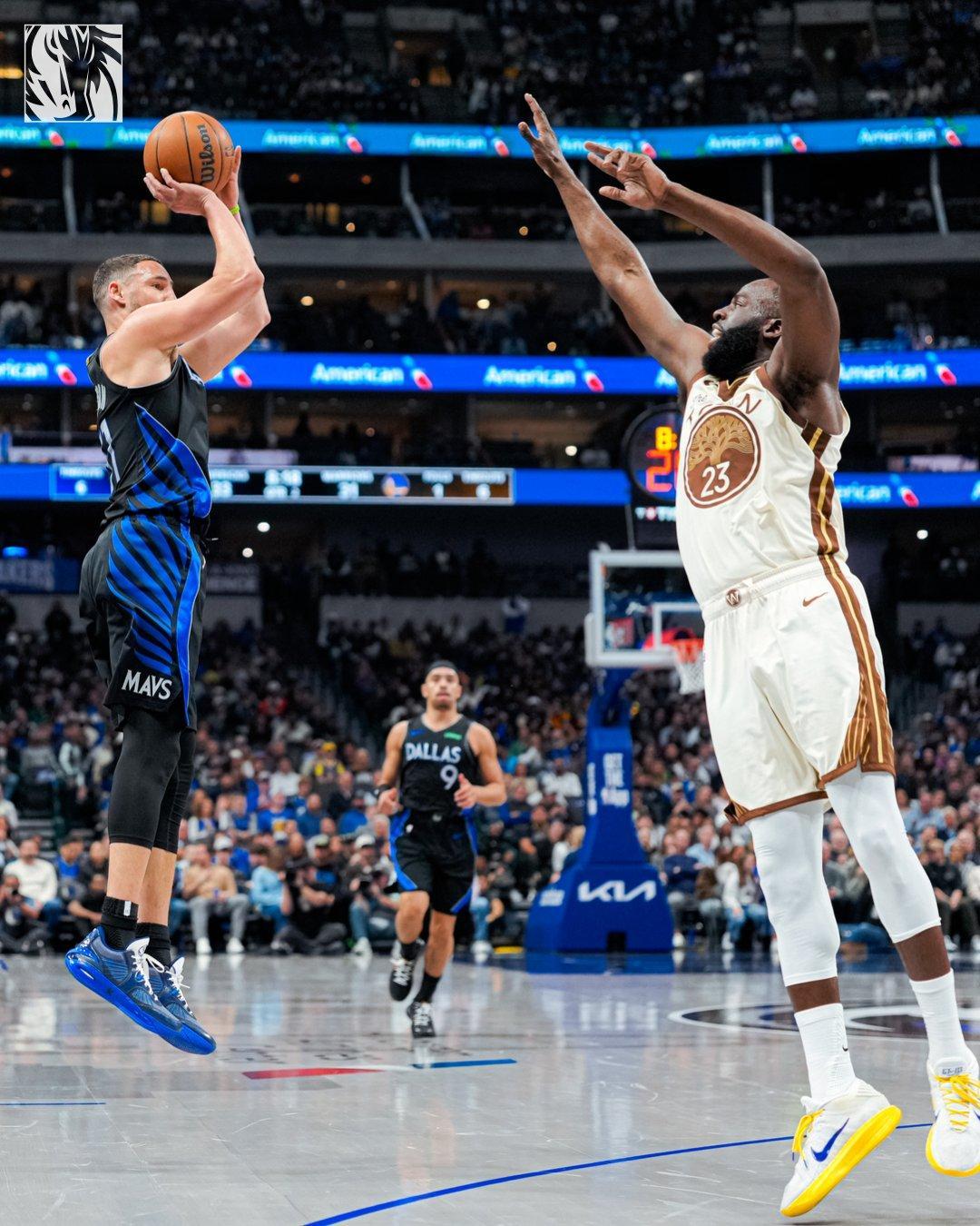 开云体育下载-库里38+8记3分创NBA历史第1神迹！弗拉格21+11创纪录，库明加伤退