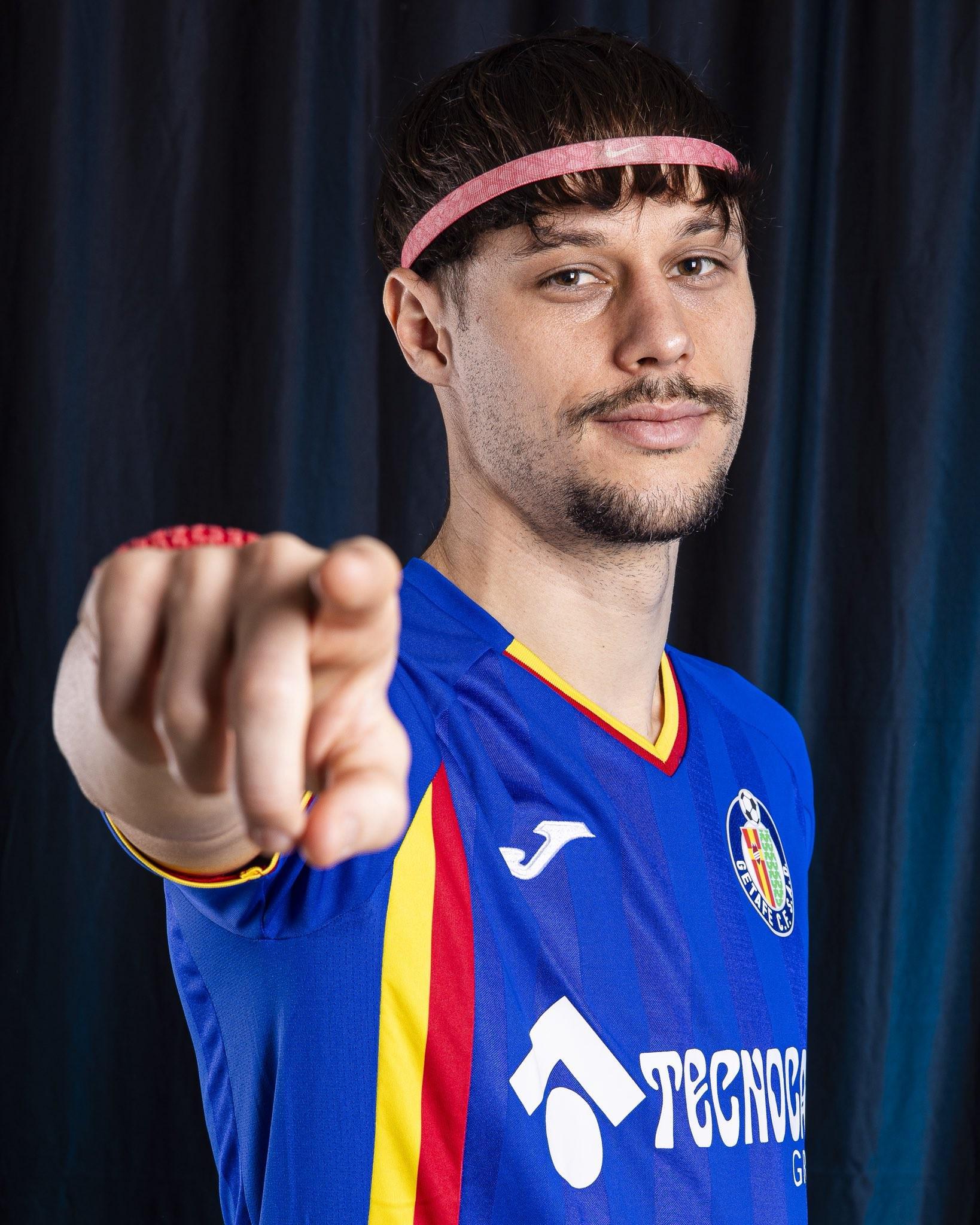 开云注册入口-阿斯赞赫塔费新援：沙巴茨之狼、征服者、混乱艺术家、金左脚