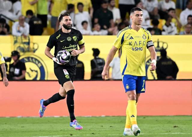 开云-C罗罢赛真相出炉：自己人被架空，球队引援被对手干扰叫停