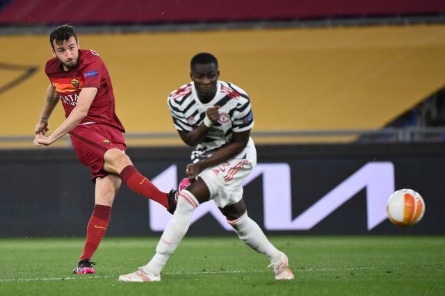 开云-进球大战哲科对飚卡瓦尼！血性罗马赢得穆帅的“心”