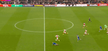 2-0！1.2亿天王低迷，16岁天才闪耀，阿森纳拒绝爆冷，曼城无退路