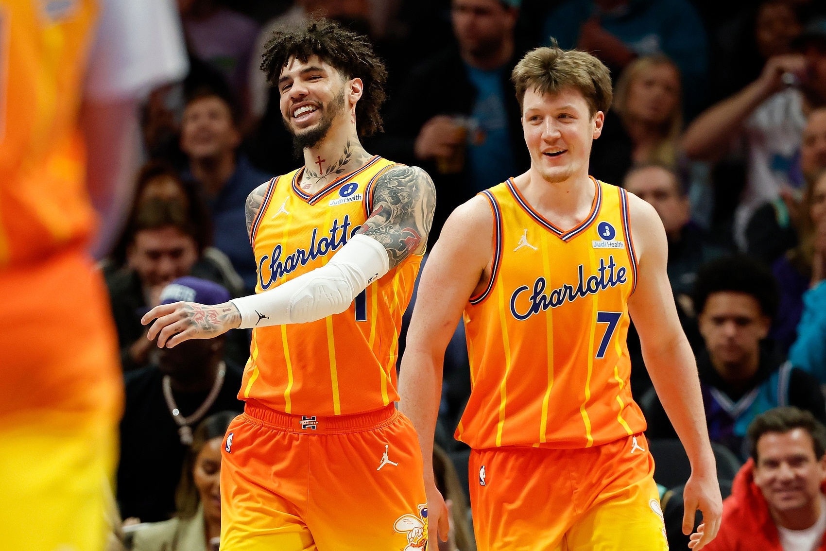 开云体育下载-克尼佩尔&amp;三球包揽本赛季三分榜前二 联盟历史第2对&amp;仅次于水花