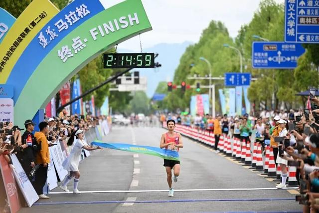 kaiyun-跑一场马 爱一座城|遵义|马拉松|遵义市|贵州省|奔跑_新浪体育_新浪新闻